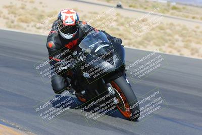 media/Apr-09-2023-SoCal Trackdays (Sun) [[333f347954]]/Turn 12 Inside (930am)/